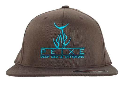 PEIXE CO TUNA TAIL DARK GREY FITTED BASEBALL CAP 629F